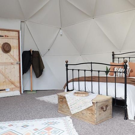 Luxury Dome With Private Wood-Fired Hot Tub Hotel Oxford Exterior foto